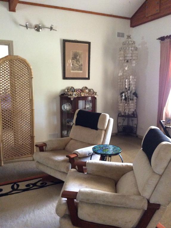 Enderslie House Bed & Breakfast Muchea Екстер'єр фото
