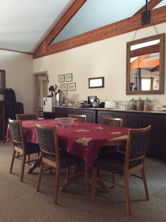 Enderslie House Bed & Breakfast Muchea Екстер'єр фото